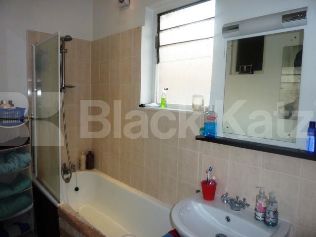 			NEW INSTRUCTION!, 1 Bedroom, 1 bath, 1 reception Flat			 Ladbroke Grove, LADBROKE GROVE